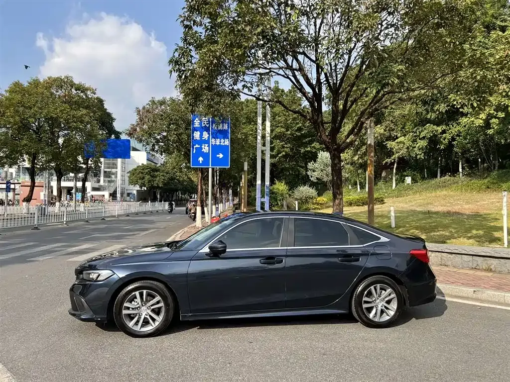Honda Civic — фото 6