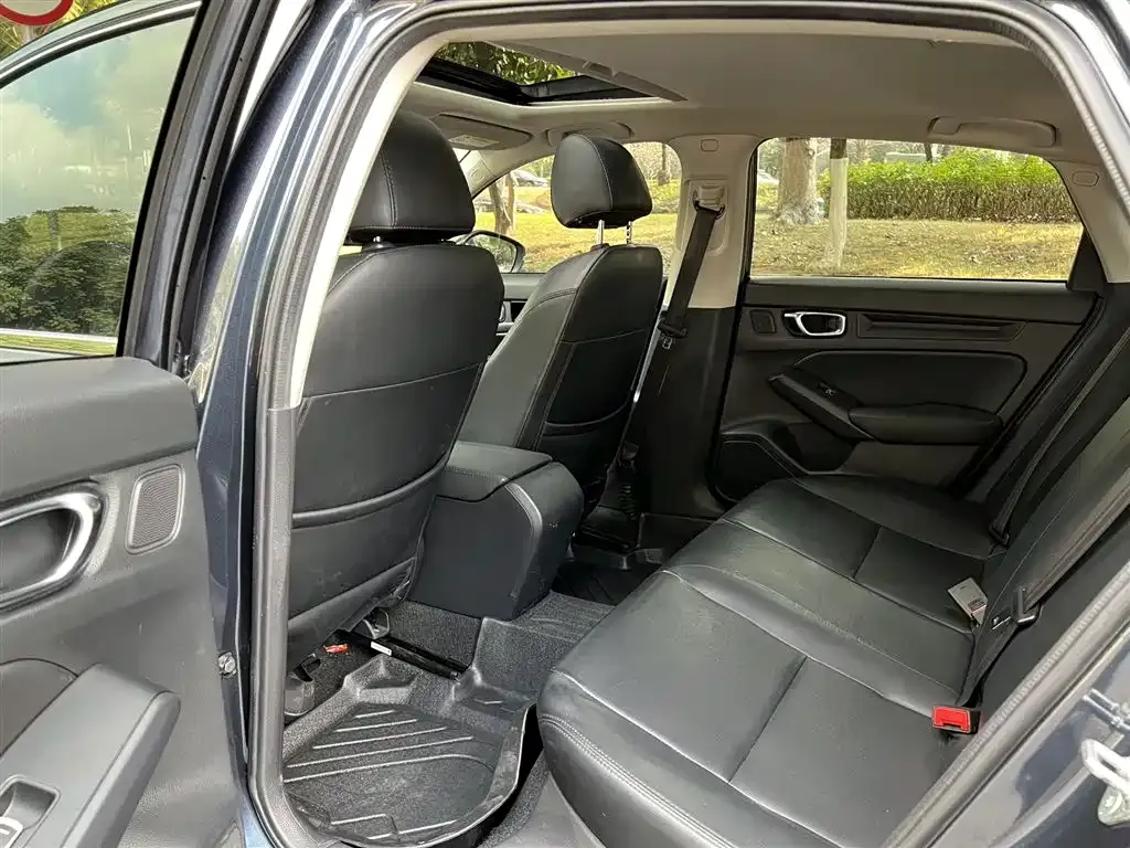 Honda Civic — фото 3