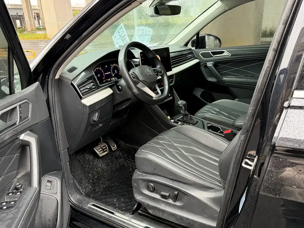 Volkswagen Tiguan L 2023 из CN, фото 9