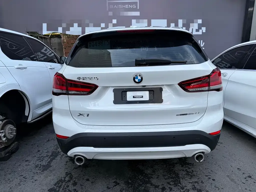BMW X1 2022 из CN, фото 3