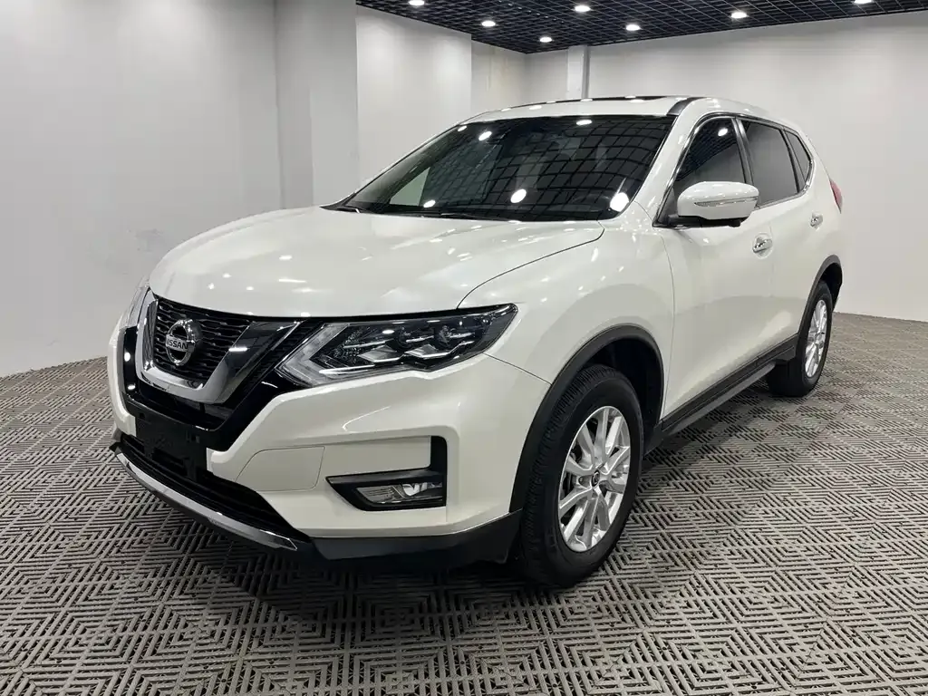 Nissan X-Trail — фото 8