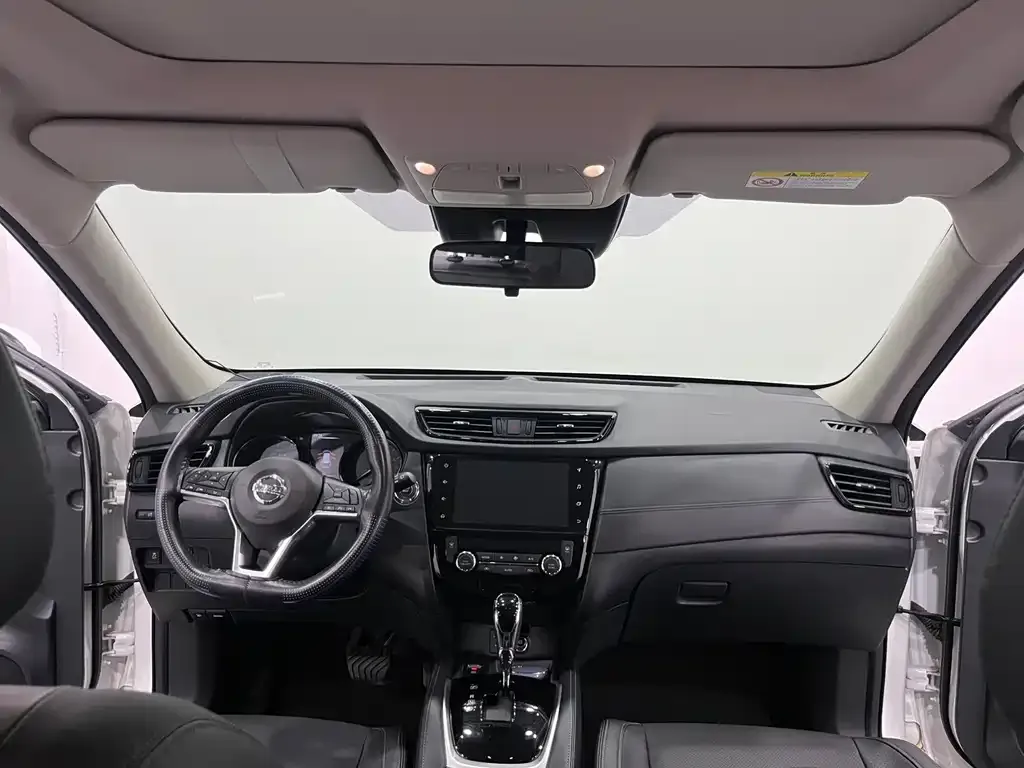 Nissan X-Trail — фото 4