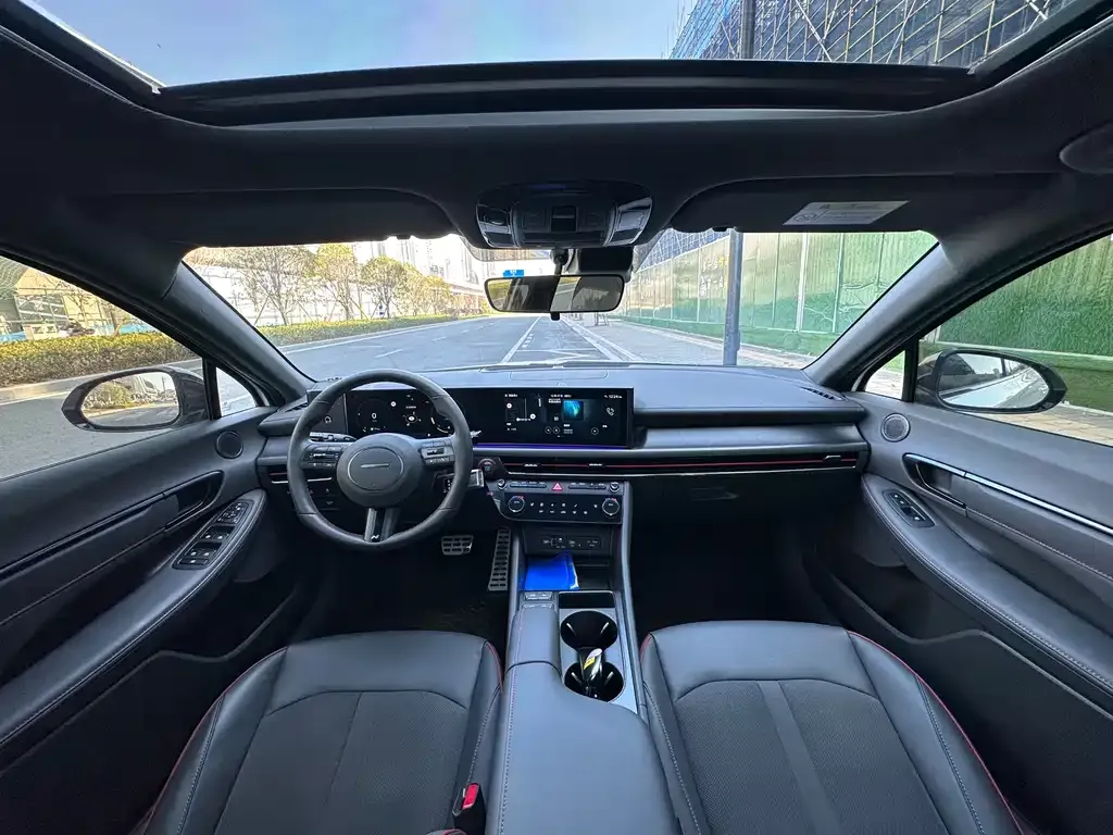 Hyundai Sonata 2025 из CN, фото 8