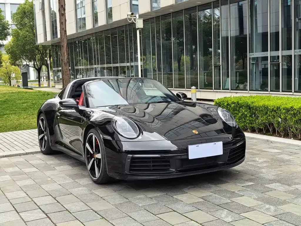 Porsche 911 2021 из CN, фото 9