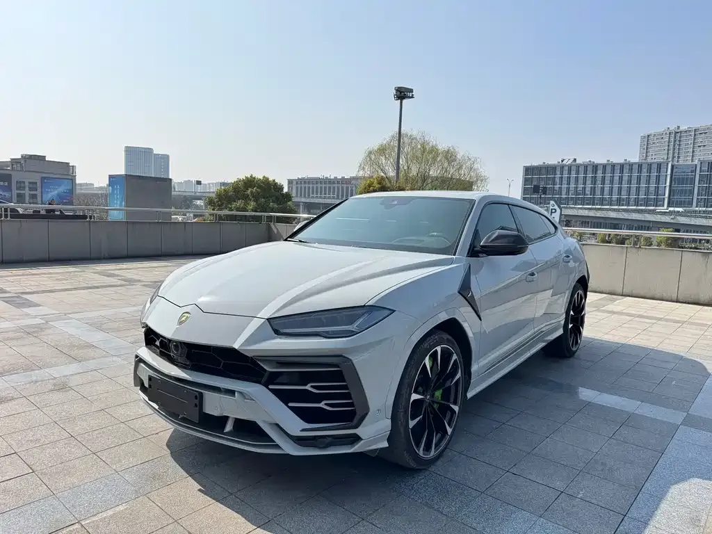 Lamborghini Urus 2021 из CN, фото 1