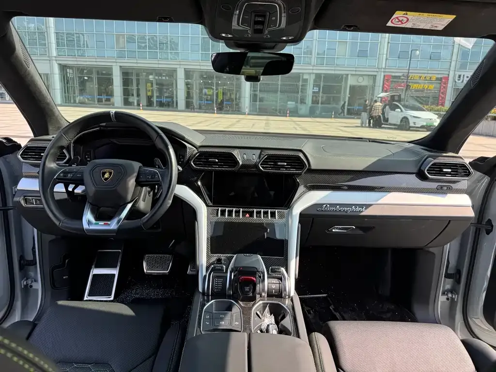 Lamborghini Urus 2021 из CN, фото 8