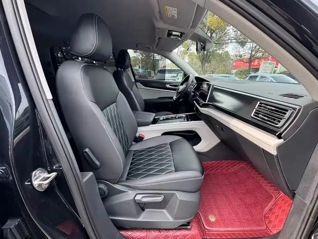 Volkswagen Teramont 2023 из CN, фото 4