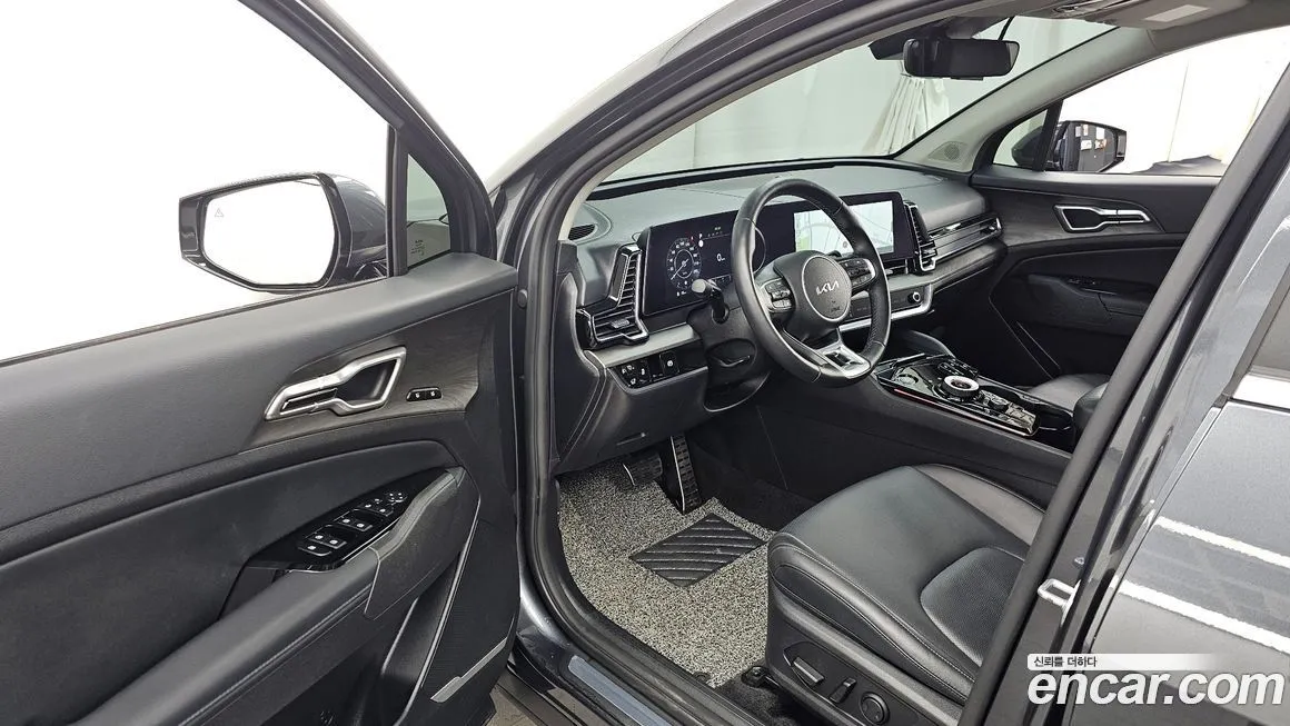 Kia Sportage — фото 10
