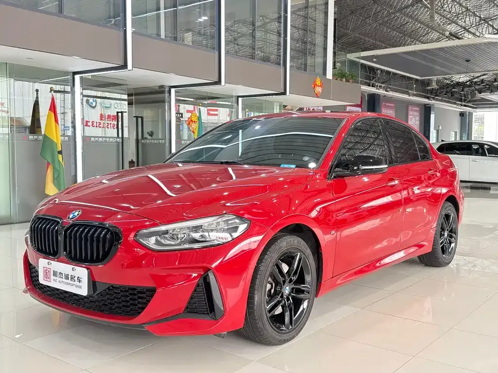 BMW 1 Series — фото 1