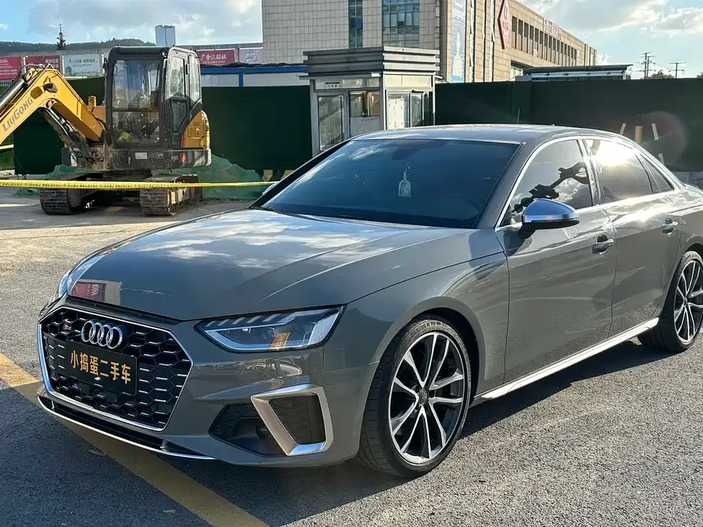 Audi S4 — фото 7