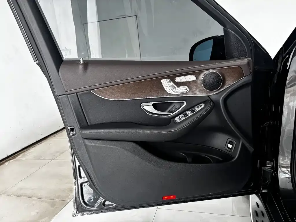 Mercedes-Benz GLC 2022 из CN, фото 10