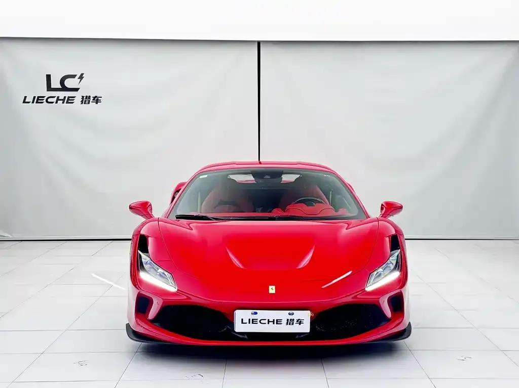 Ferrari F8 — фото 2