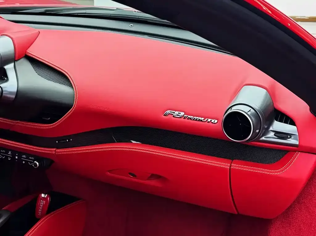 Ferrari F8 — фото 4