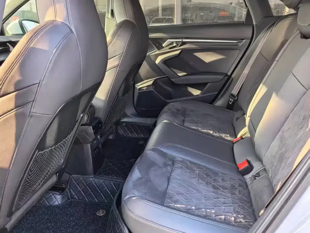 Audi A3 2021 из CN, фото 10