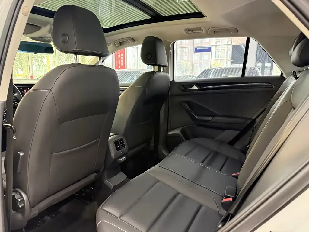 Volkswagen T-Roc 2021 из CN, фото 7