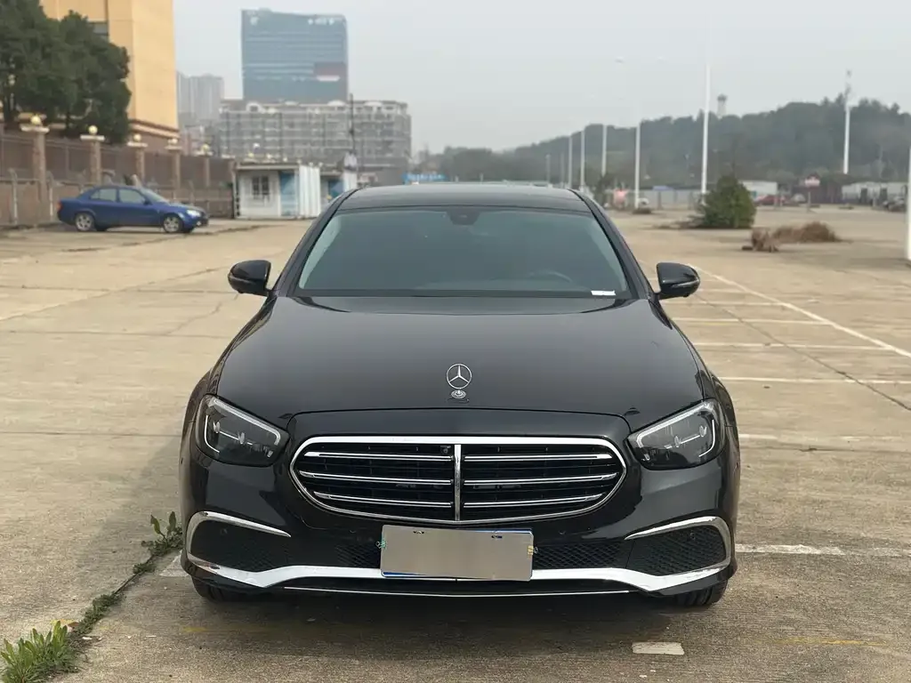 Mercedes-Benz E-Class 2023 из CN, фото 8