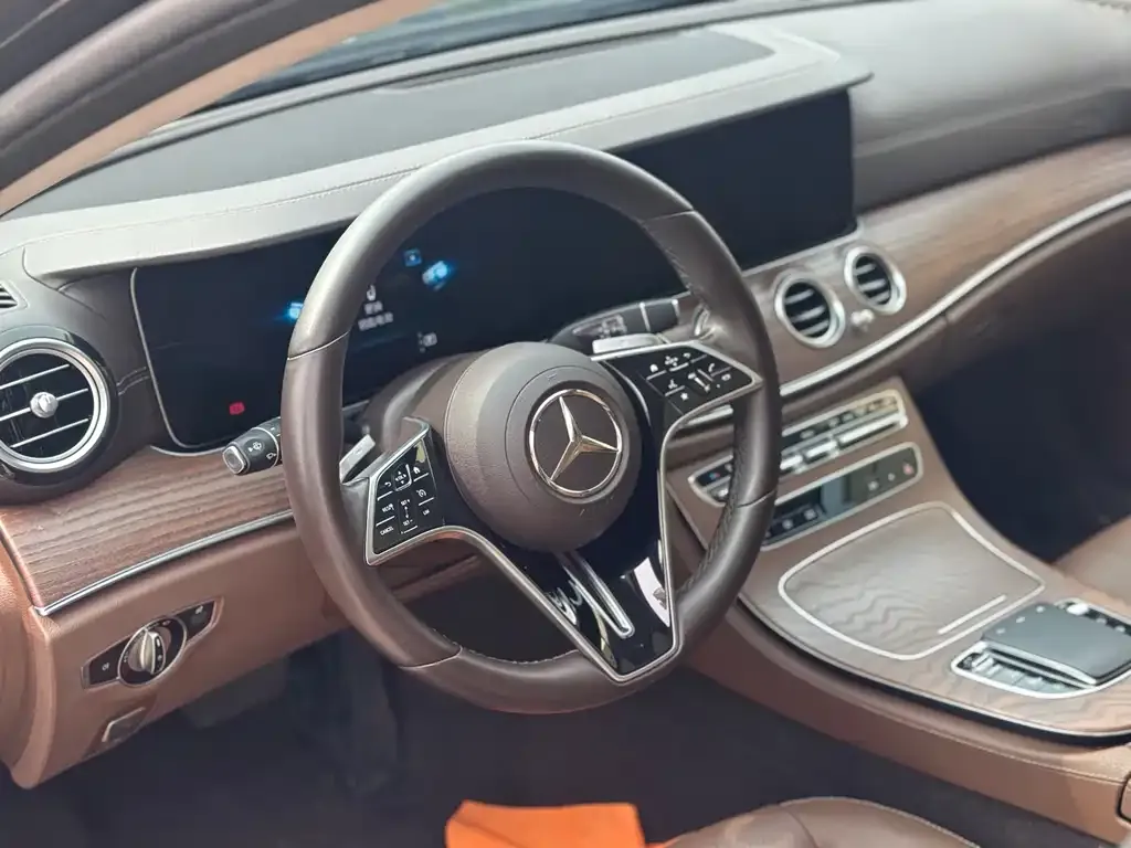 Mercedes-Benz E-Class 2023 из CN, фото 5