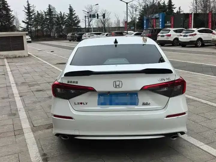 Honda Civic — фото 9