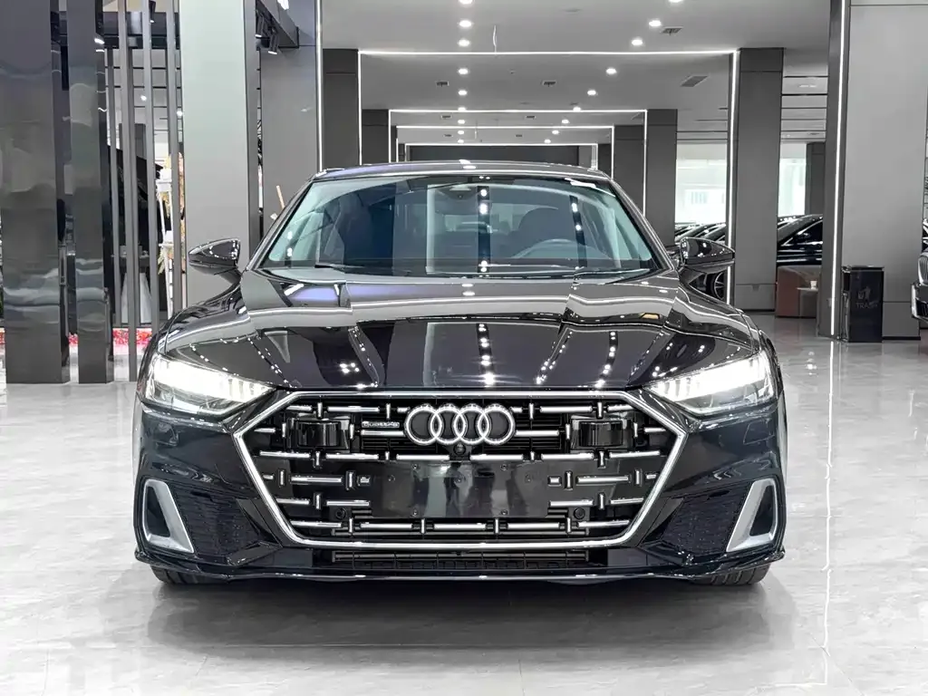 Audi A7L — фото 3