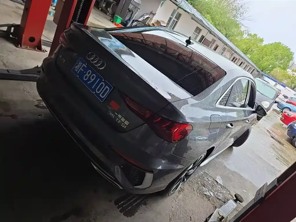 Audi A3 2023 из CN, фото 7