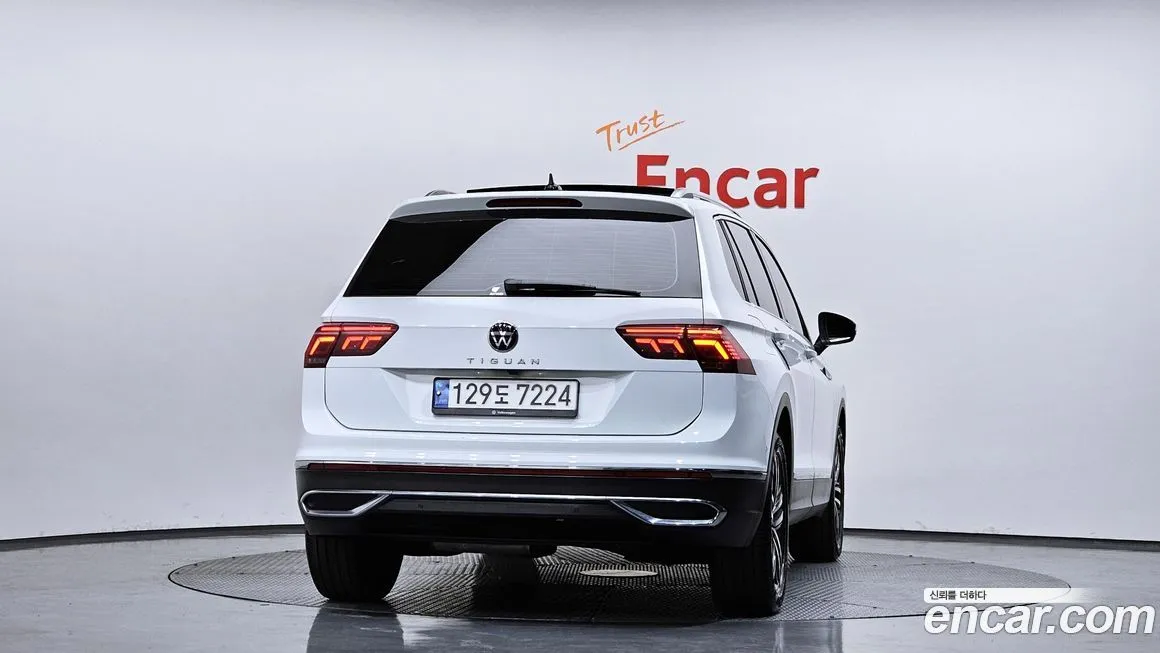Volkswagen Tiguan — фото 3