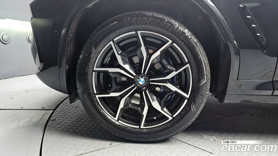 BMW X3 — фото 9