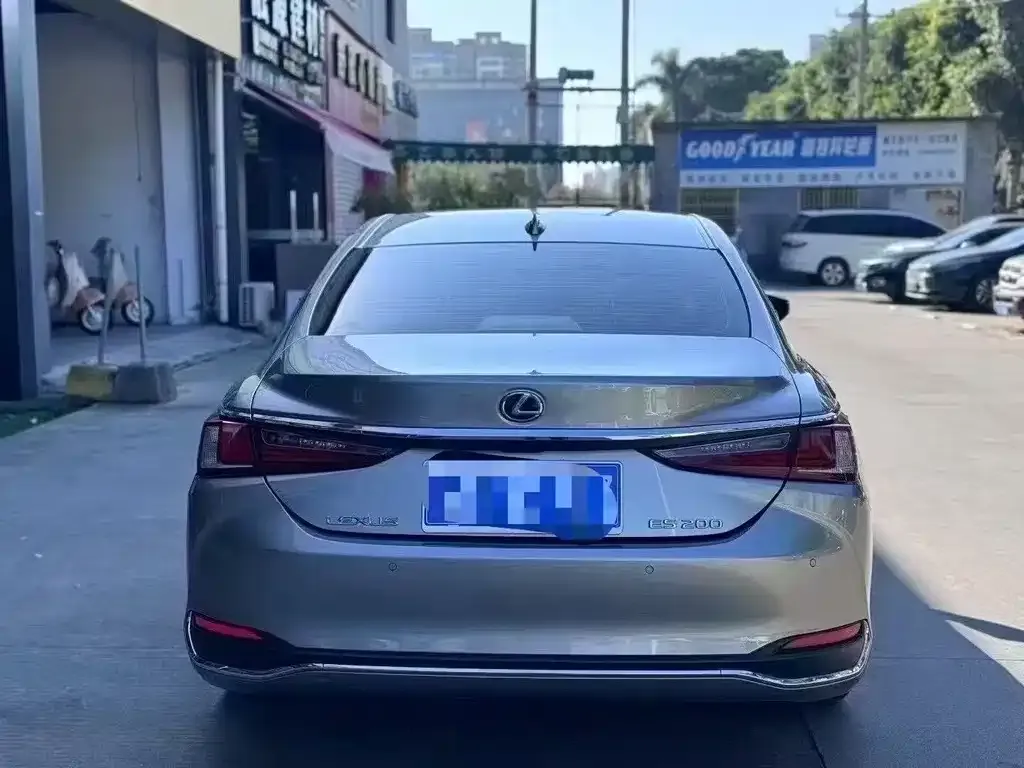 Lexus ES 2024 из CN, фото 9