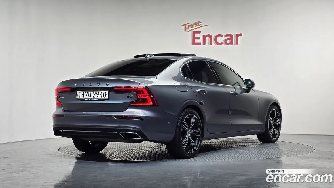 Volvo S60 2021 из KR, фото 3