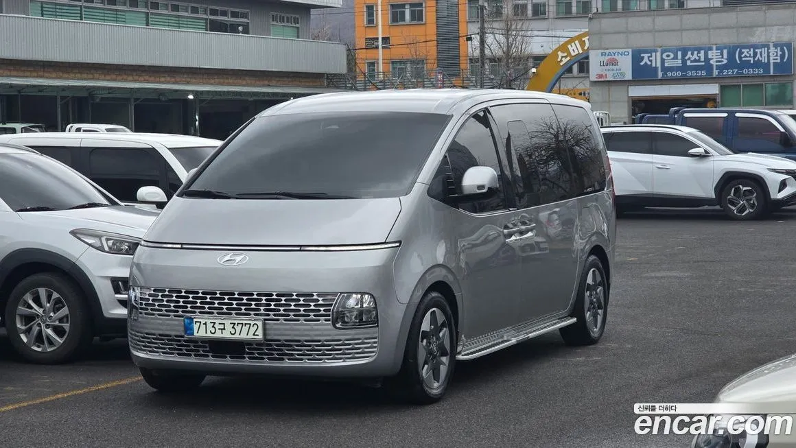 Hyundai Staria 2022 из KR, фото 1