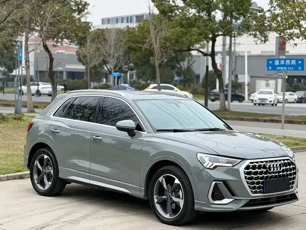 Audi Q3 — фото 9