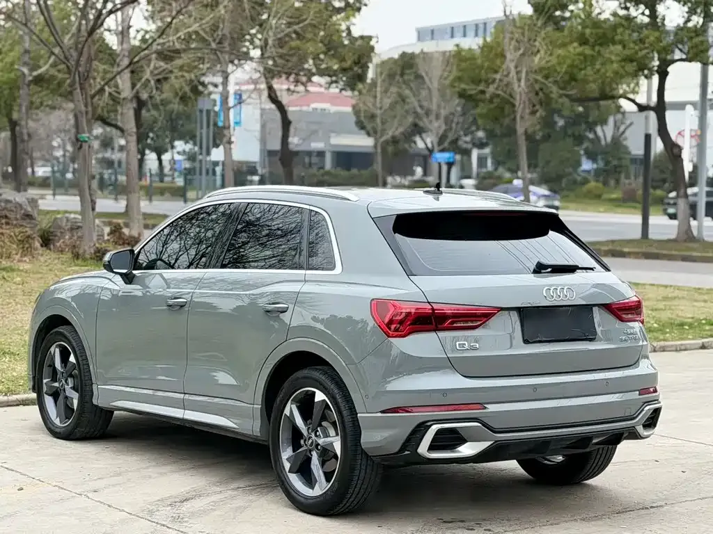 Audi Q3 — фото 3