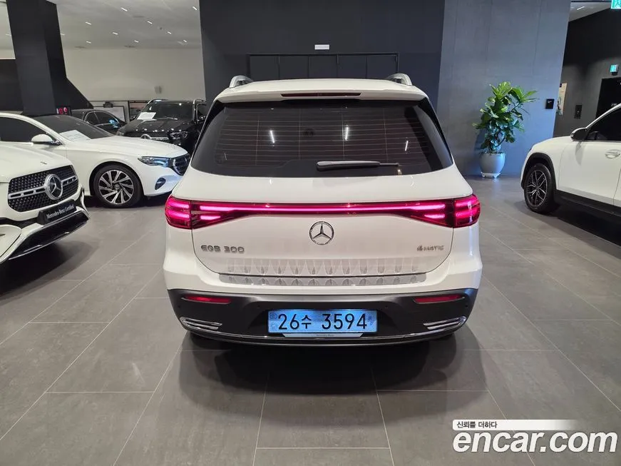 Mercedes-Benz EQB 2026 из KR, фото 8
