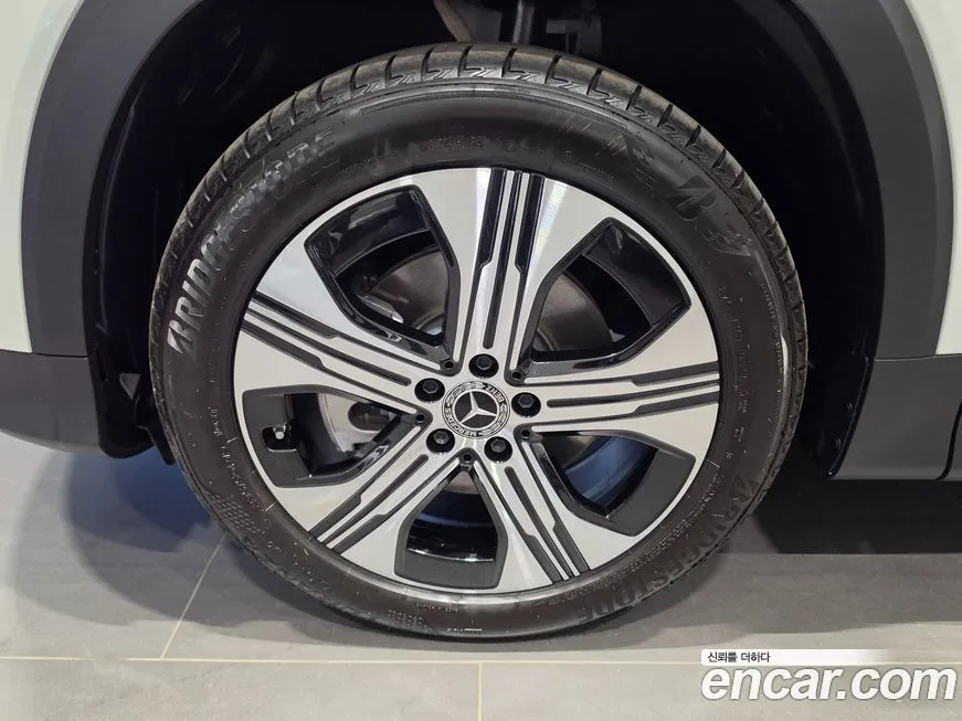 Mercedes-Benz EQB 2026 из KR, фото 6
