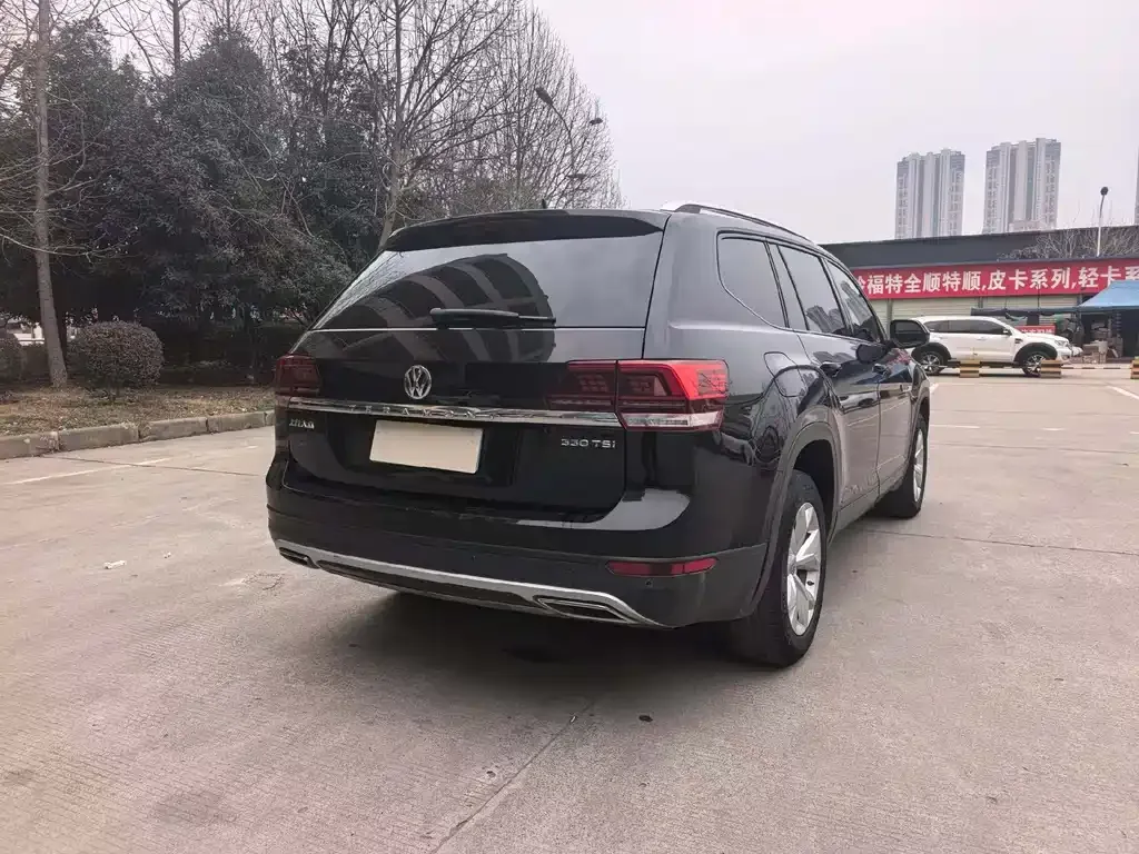 Volkswagen Teramont 2021 из CN, фото 9