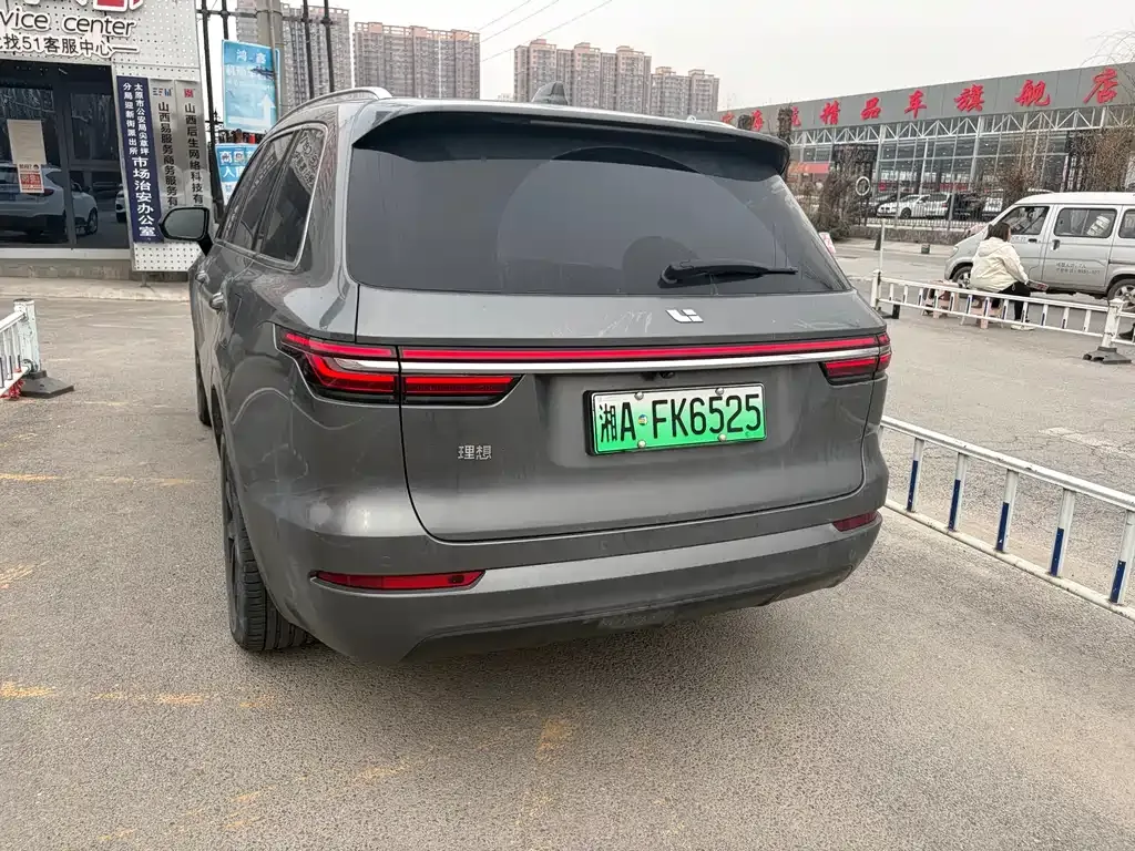 Li Auto Li ONE 2022 из CN, фото 10