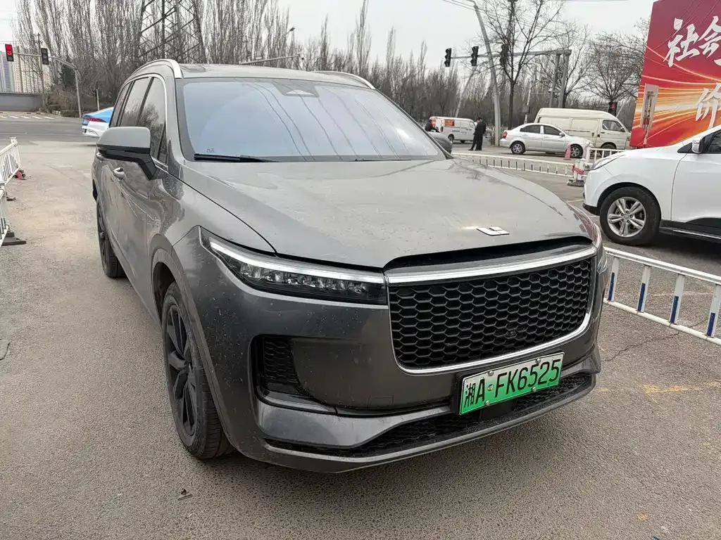 Li Auto Li ONE 2022 из CN, фото 7