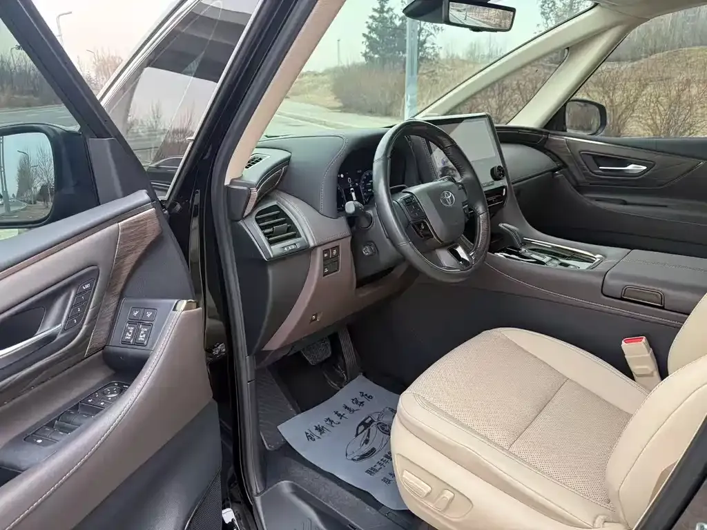 Toyota Alphard 2024 из CN, фото 3