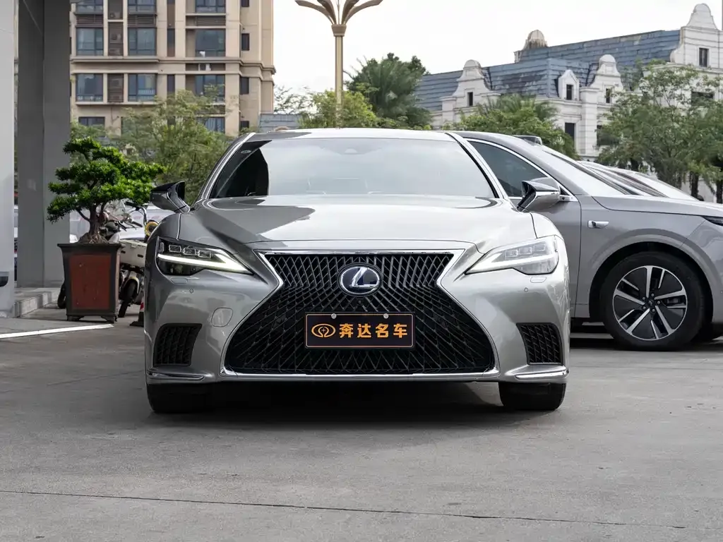 Lexus LS 2021 из CN, фото 4