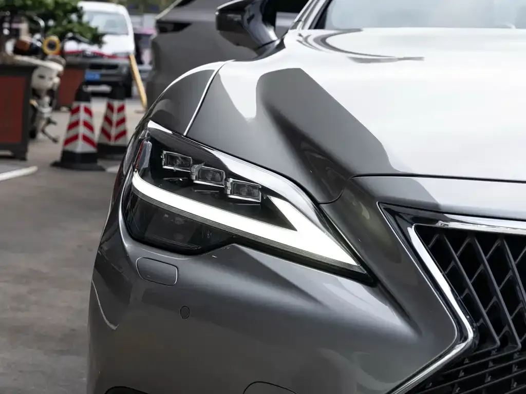 Lexus LS 2021 из CN, фото 5