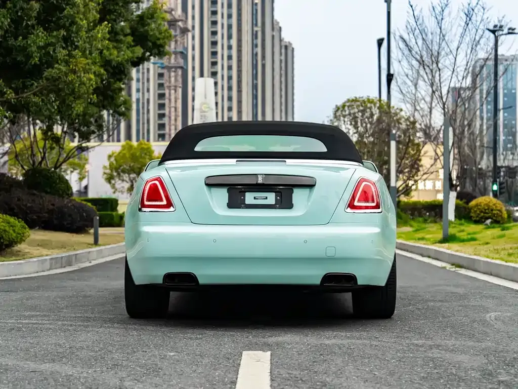 Rolls-Royce Dawn 2023 из CN, фото 6