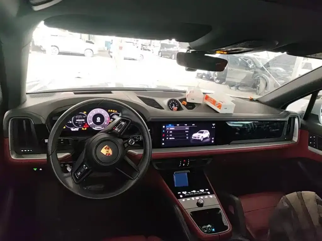 Porsche Cayenne 2024 из CN, фото 6