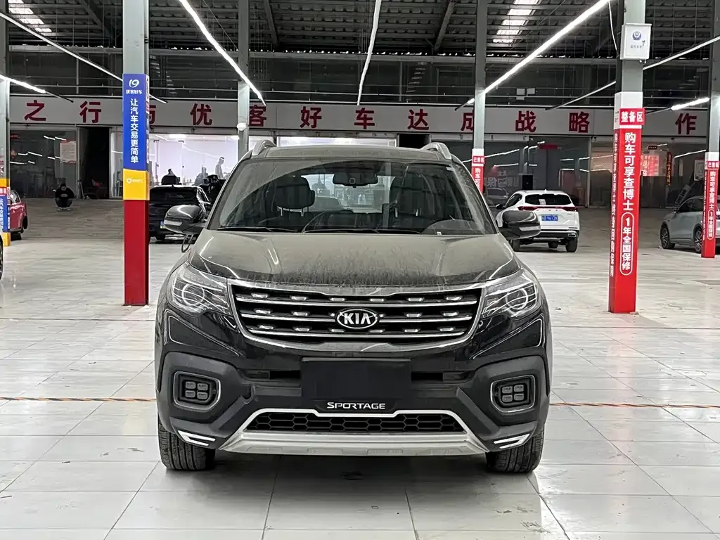 Kia Sportage — фото 9
