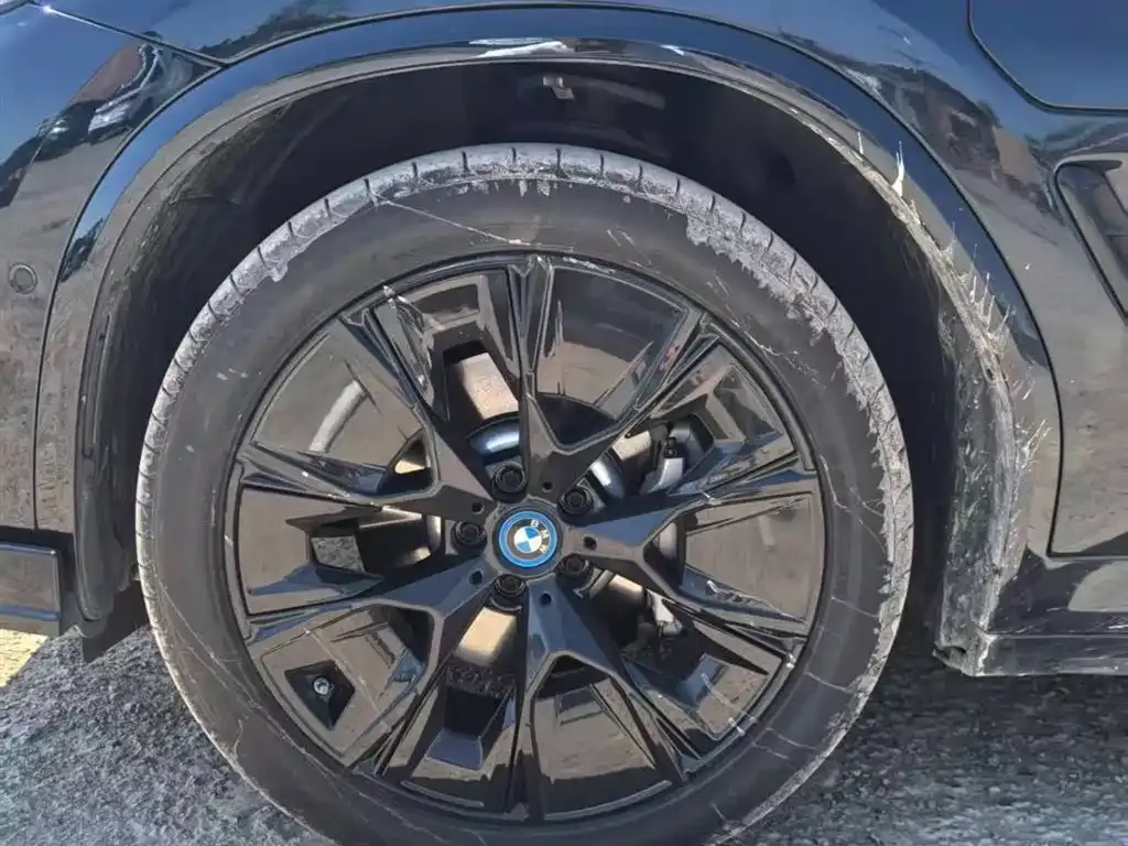 BMW iX3 2025 из CN, фото 9