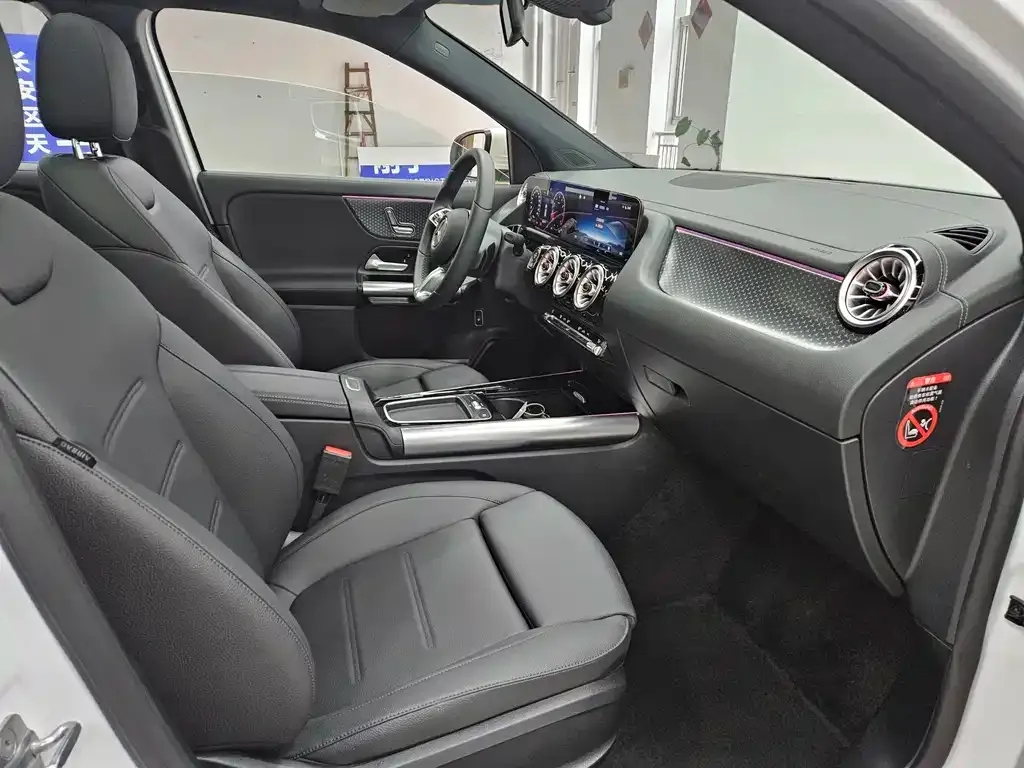 Mercedes-Benz GLA 2025 из CN, фото 7