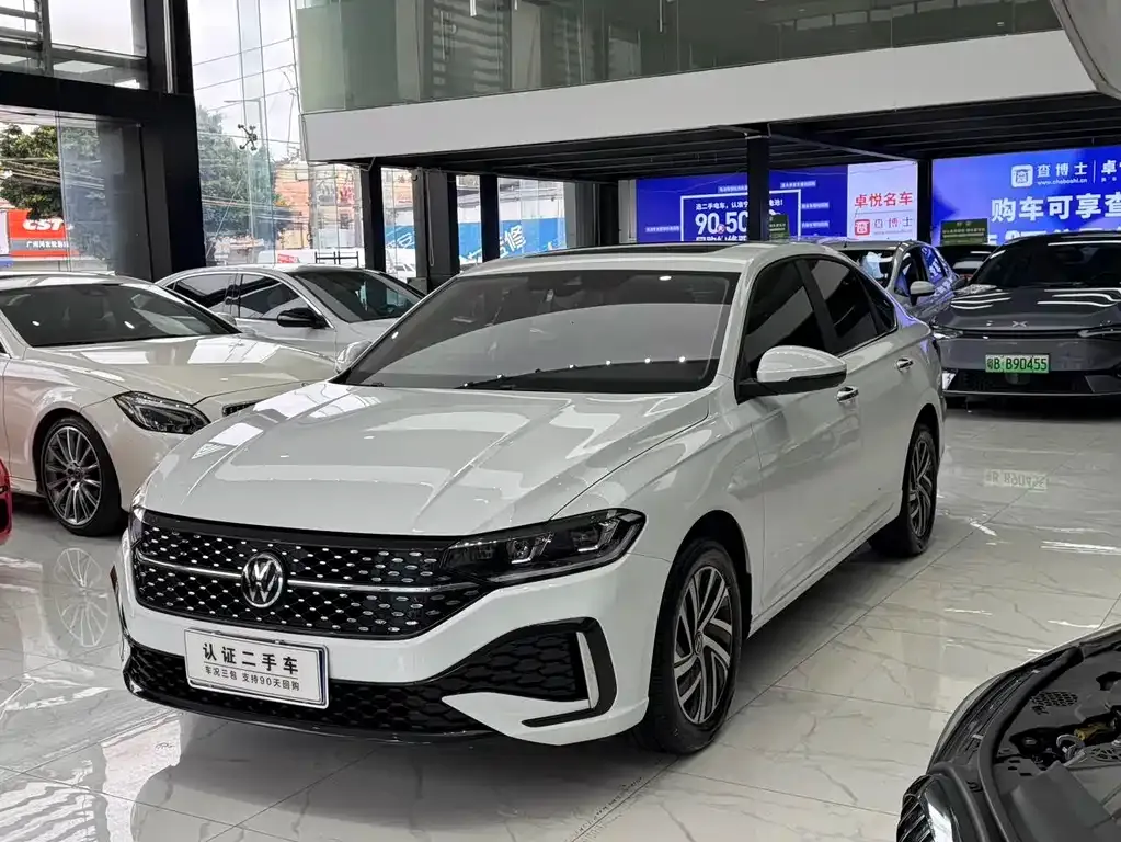 Volkswagen Lavida 2024 из CN, фото 1