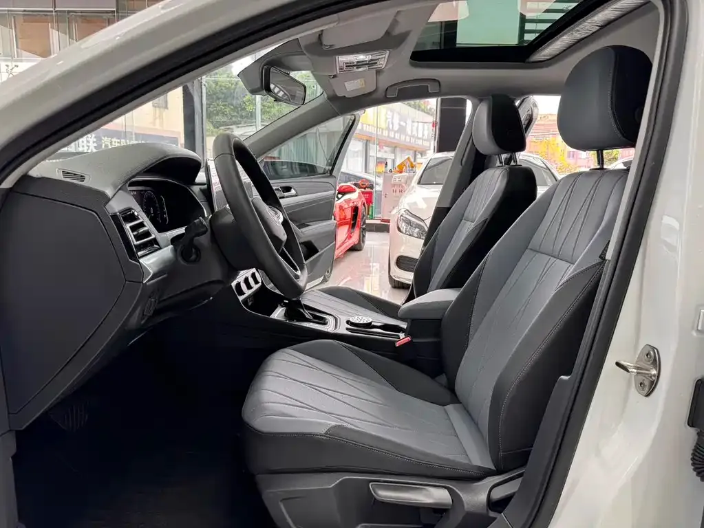 Volkswagen Lavida 2024 из CN, фото 4