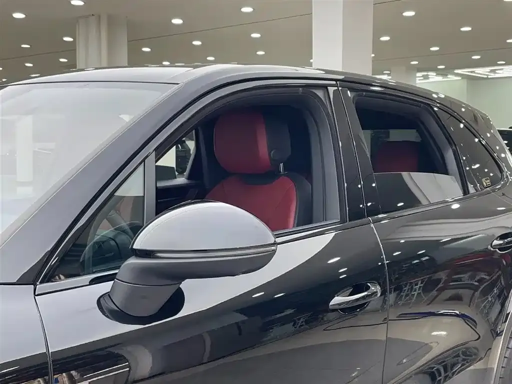 Porsche Cayenne 2024 из CN, фото 10