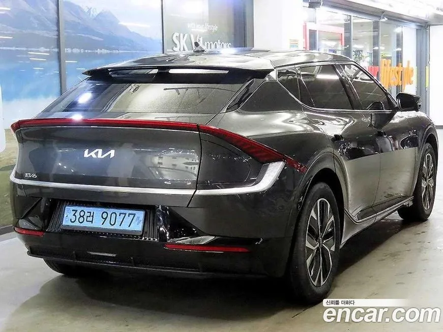 Kia EV6 — фото 6
