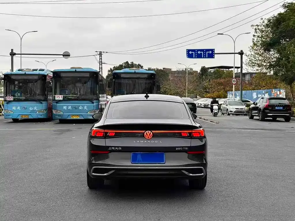 Volkswagen Lamando 2023 из CN, фото 6