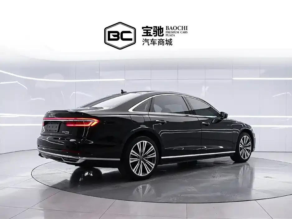 Audi A8 2021 из CN, фото 8